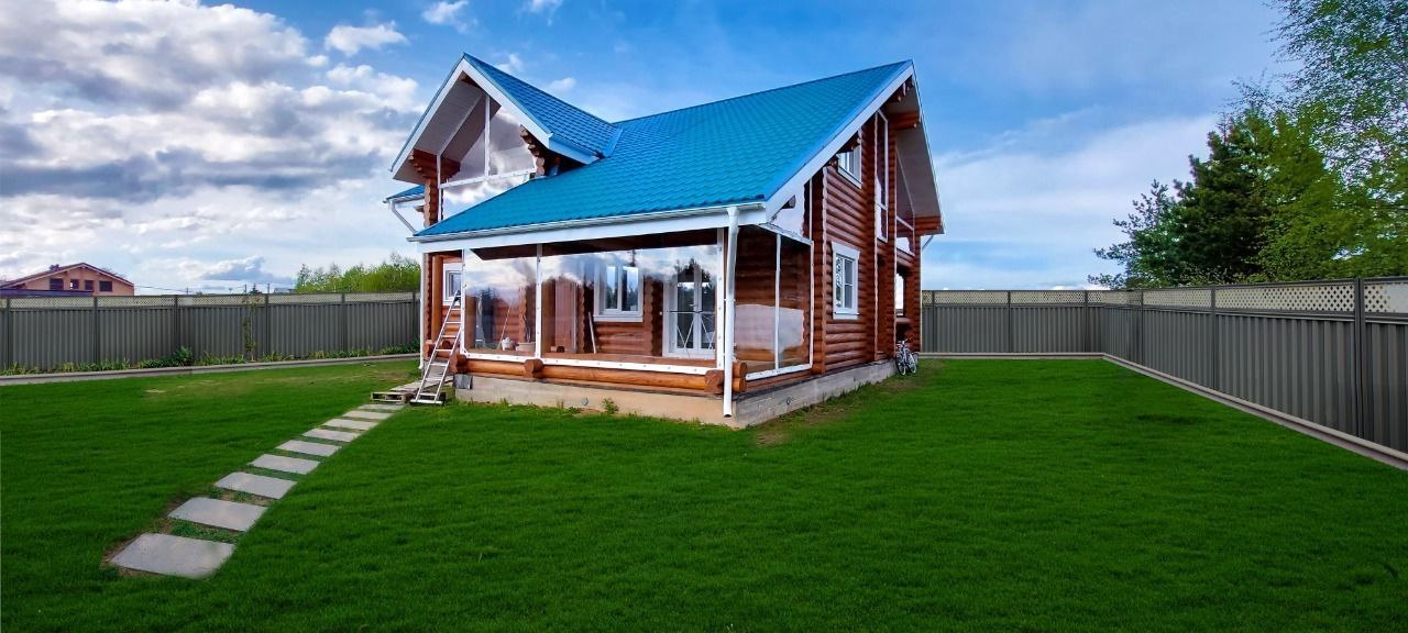 Мягкие окна на веранде загородного дома в Клинцах